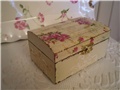 shabby box